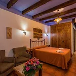 Hotel Rural Almazara