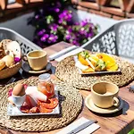 Hotel Rural Almazara 3*