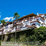 Rural Almazara Hotel