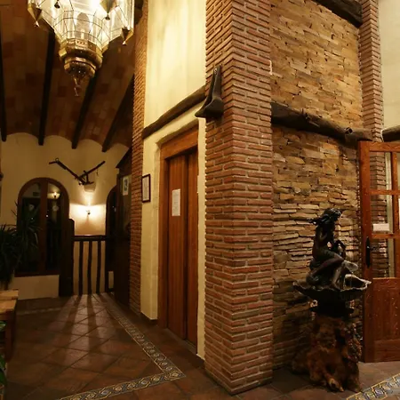 Hotel Rural Almazara