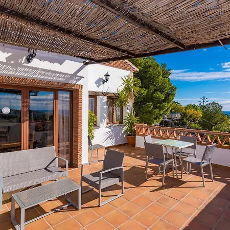 Rural Almazara Hotel 3*
