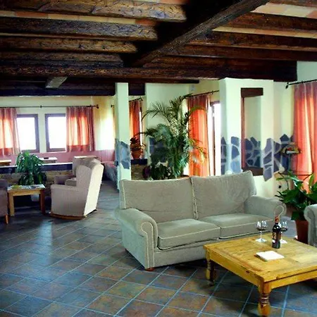 Rural Almazara Hotel 3*