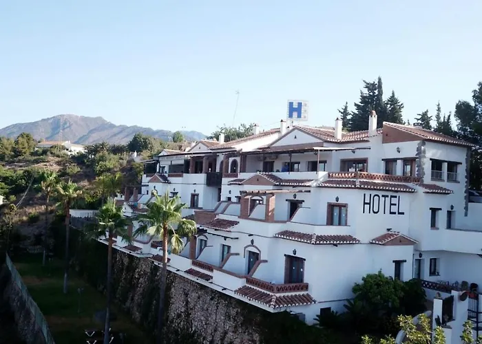 Rural Almazara Hotel 3*